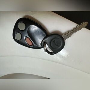 GMC Yukon OEM 2003-2006 GMC Yukon Ignition Switch & Door Lock Cylinder With 1Key